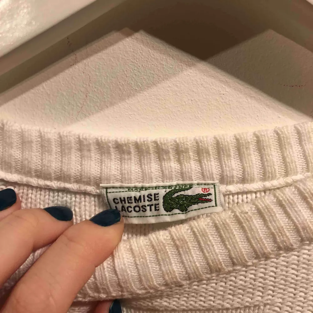 Tröja från Lacoste i stl L. Använd 2 gånger . Hoodies.