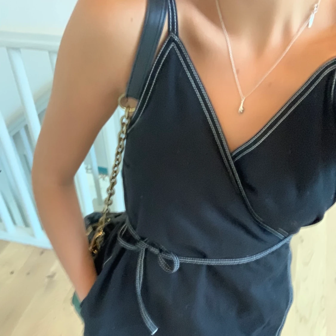 Miniklänning med knytning! - 90