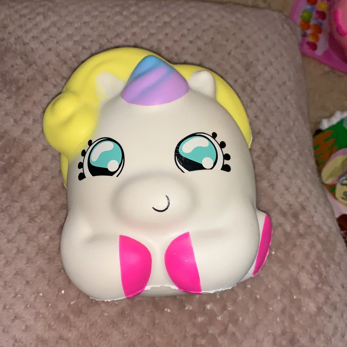 Jättestor unicorn squishy