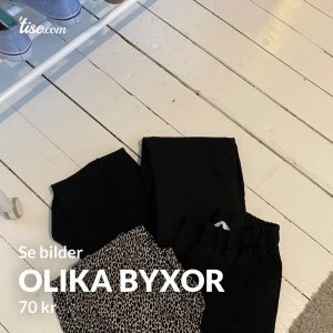 Olika buxor - OBS. Bilder finns endast på byxa 1 & 3, vill ni ha bilder på de övriga eller fler, skriv bara till mig så fixar jag💞.    Fick inte plats med alla bilder:)).                                                Olika byxor  1. Svarta kostymbyxor ifrån Asos, storlek s 2. Svarta tunna kostymbyxor med band ifrån ONLY, storlek 34 3. Mönstrade byxor- Från Gina Tricot ( storlek xs ) 4. ( ingen bild, fick inte plats ) Svarta sköna byxor/ kostymbyxor ifrån H&M🤍 Bara att skriva om ni vill ha fler bilder✨  70kr/ styck💛 Köparen betalar frakt!!   