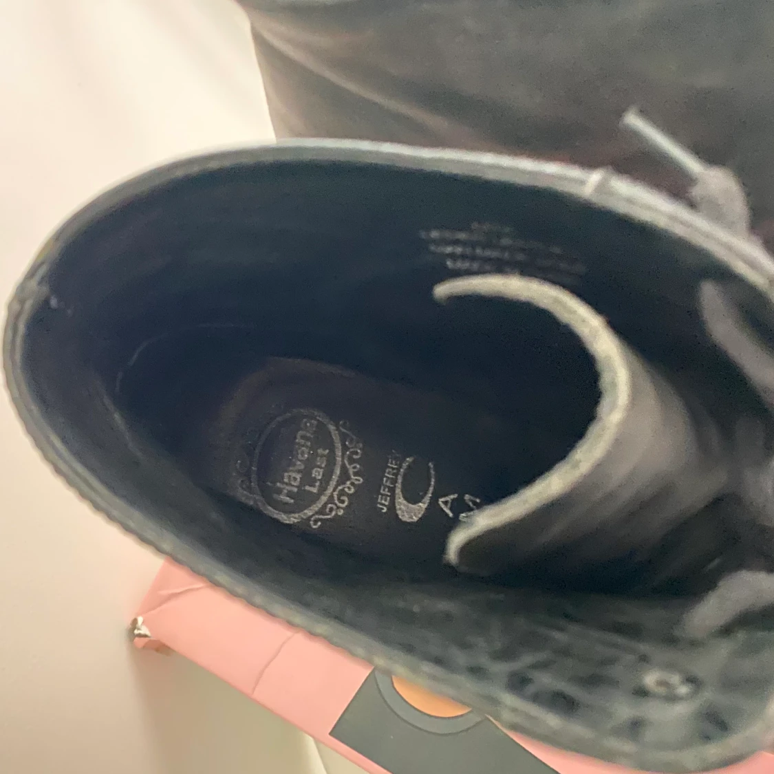 Jeffrey Campbell platå klackar i orginal förpackning - 91