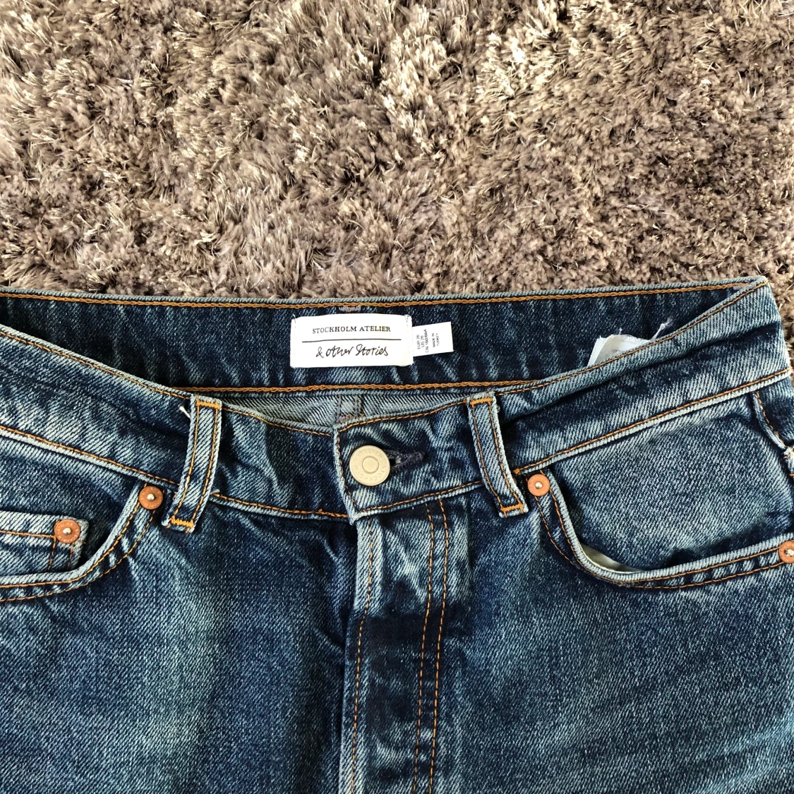 Raka jeans från otvetydigt stories  - 90