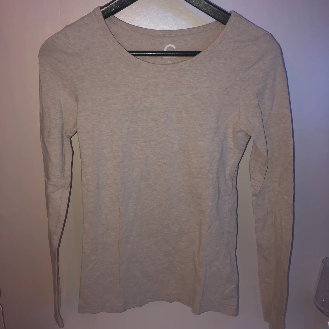 Beige basic topp