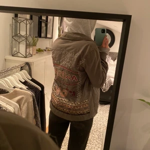 Jacka zara - Jacka ifrån zara i storlek s, bra skick