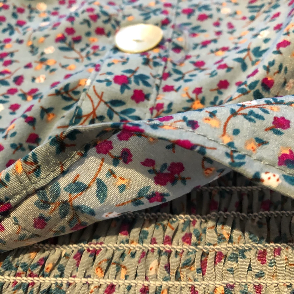 Blå Blommig Blus - 90