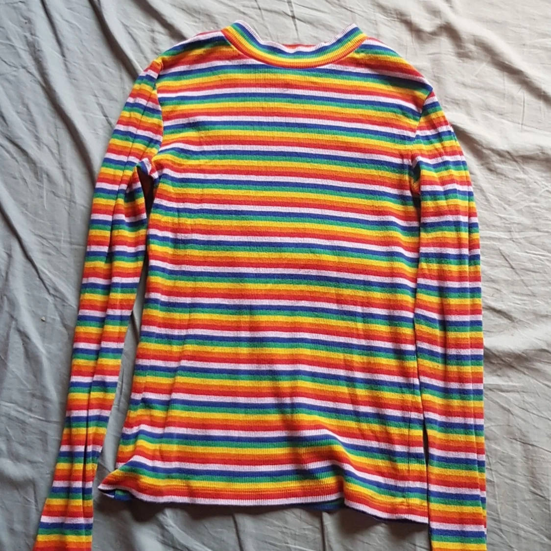 Regnbågströja - 91