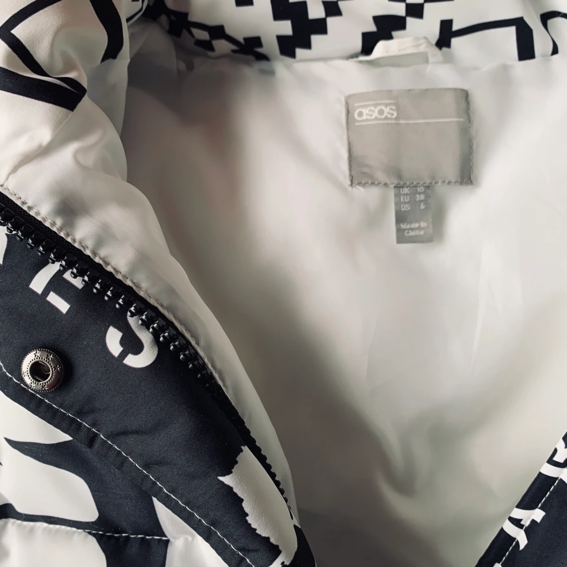 ASOS Design Oversized jacka strl 38 - 91