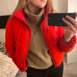  - Jacka från vila, använd endast i en vecka. 200+frakt om inget annat bud