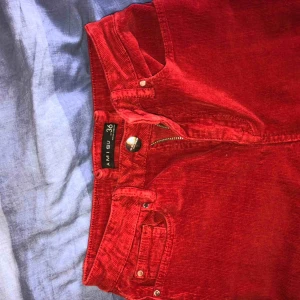  - Bra och alldeles nya byxor