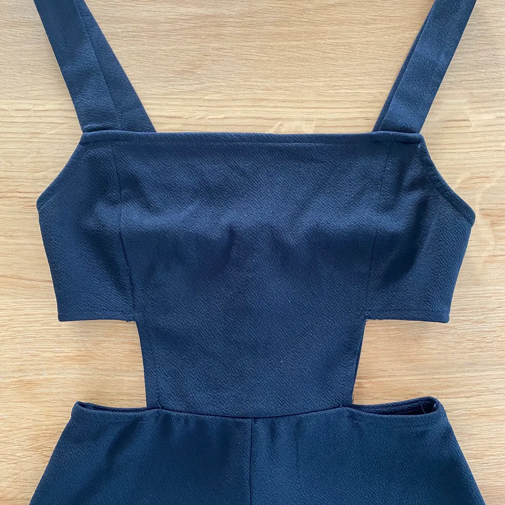 Zara ribs cut out black culotte jumpsuit. Size S. Perfect condition, never worn.. Övrigt.