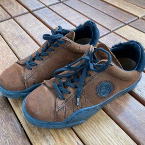  - Bruna eytys wave!! Köpta för 2000kr