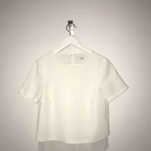  - Stilren blus ifrån mango! 