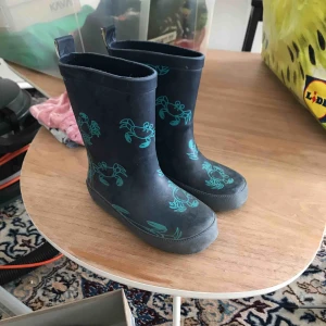  - Gummistövlar 