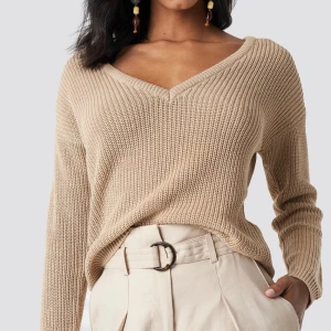  - Stickad tröja från NAKD, beige