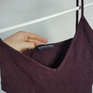  - Brandy Melville top knappt använd! 