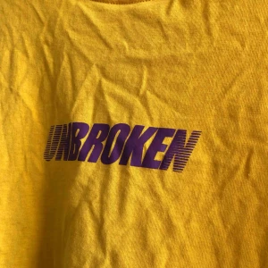  - lång modell, passar en om man har M med, knappt använd. 