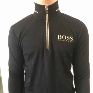 - Hugo boss regular fit  Äkta Köpt för 1500kr  Stl S  Herr