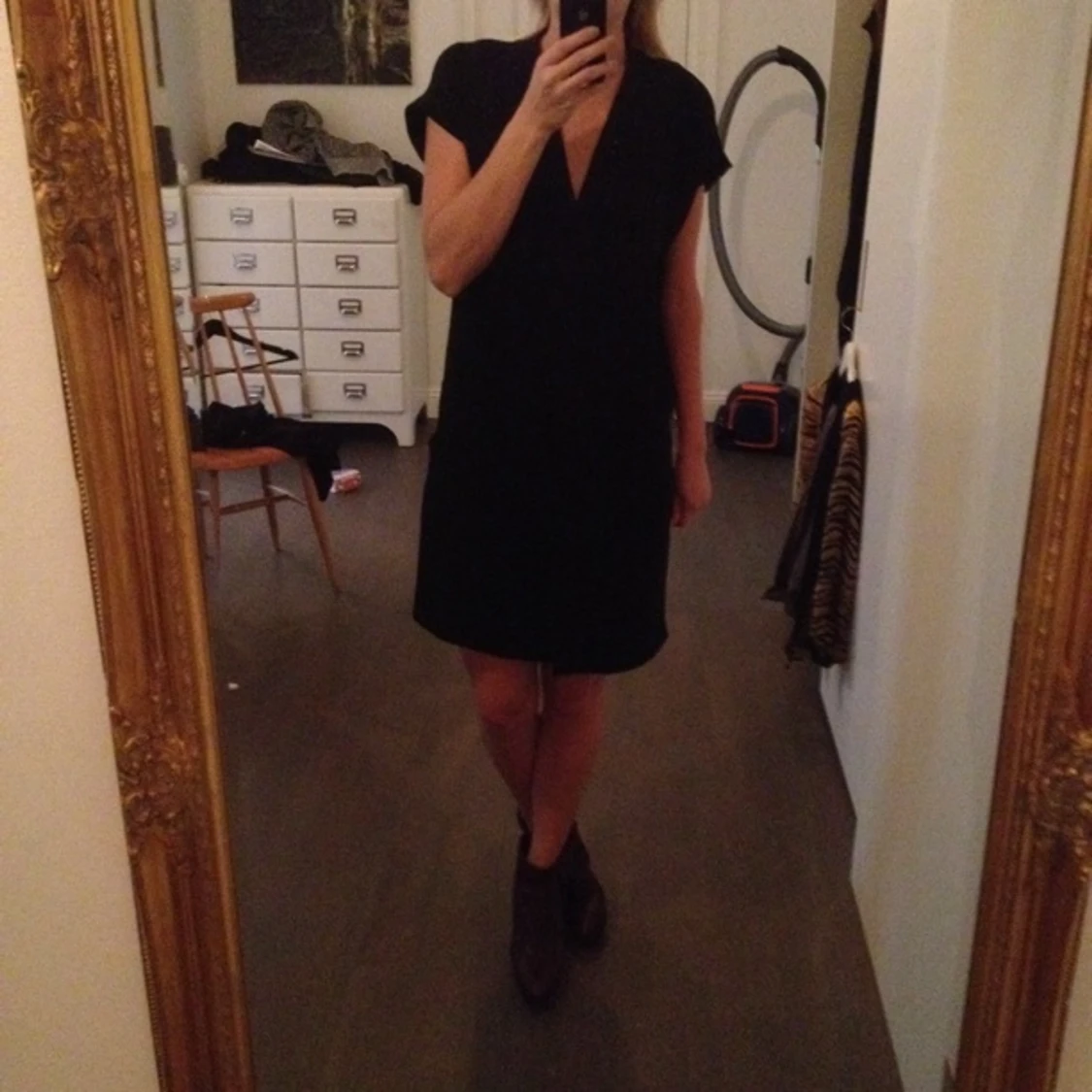 Oanvänd svart klänning från Zara - 1412691040