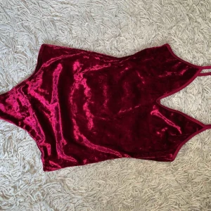  - Superfin body från bikbok! Använd ca 2 gånger så i fint skick!