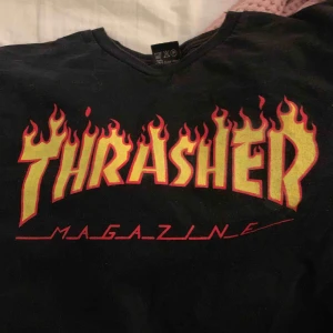  - Storlek M men är som S. Ej äkta men ser äkta ut. Använd fåtal gånger. Kan fraktas