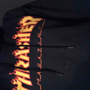  - Säljer nu min thrasher hoddie! (Vid snabbaffär 200kr) köparen står för frakten som ligger runt 60 