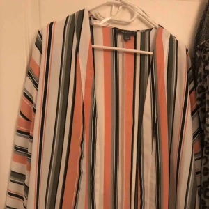  - Kofta från primark helt ny