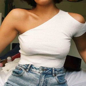  - Oanvänd. Köpte för 300 säljer för 200kr