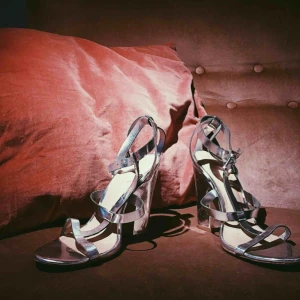  - Silverklackar i fint skick!