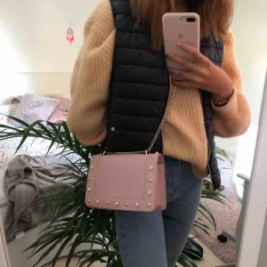  - Finta skick inga skador, köpt för 500kr säljer för 100kr 👛