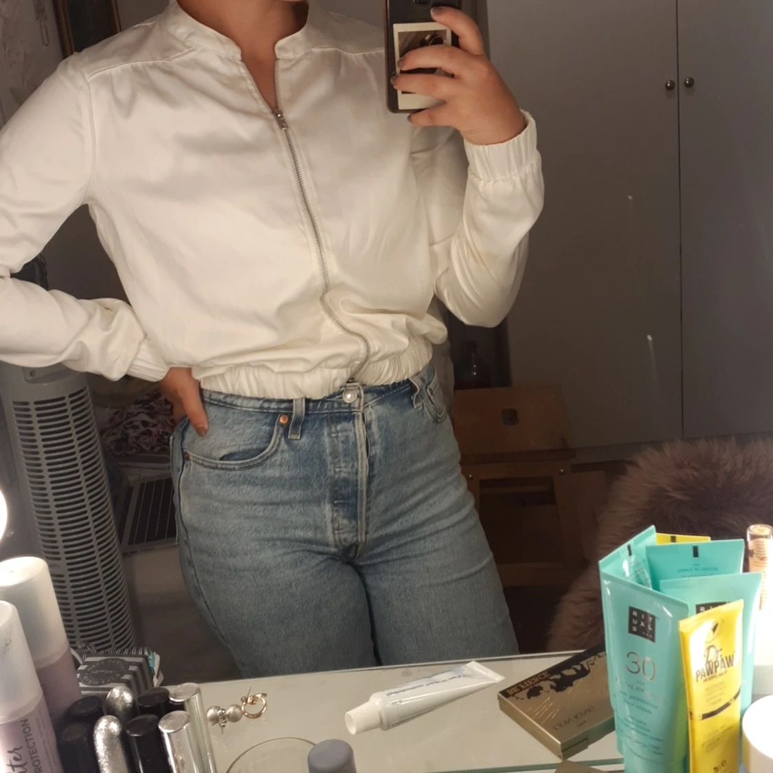 Vit bomberjacka  - 90