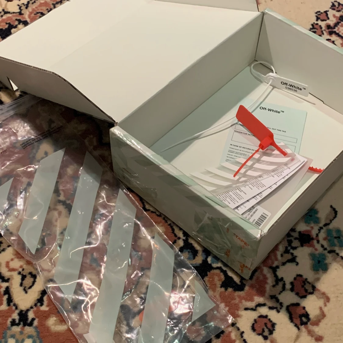 Äkta rött Off-White industrial bälte - 91