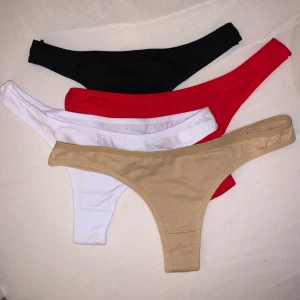 Stringtrosor NYA - Helt oanvända stringtrosor från Shein i strl Large, men egentligen i strl Small. Aldrig ens testat då jag ser på långa vägar att dem är för små för mig. Material:bomull