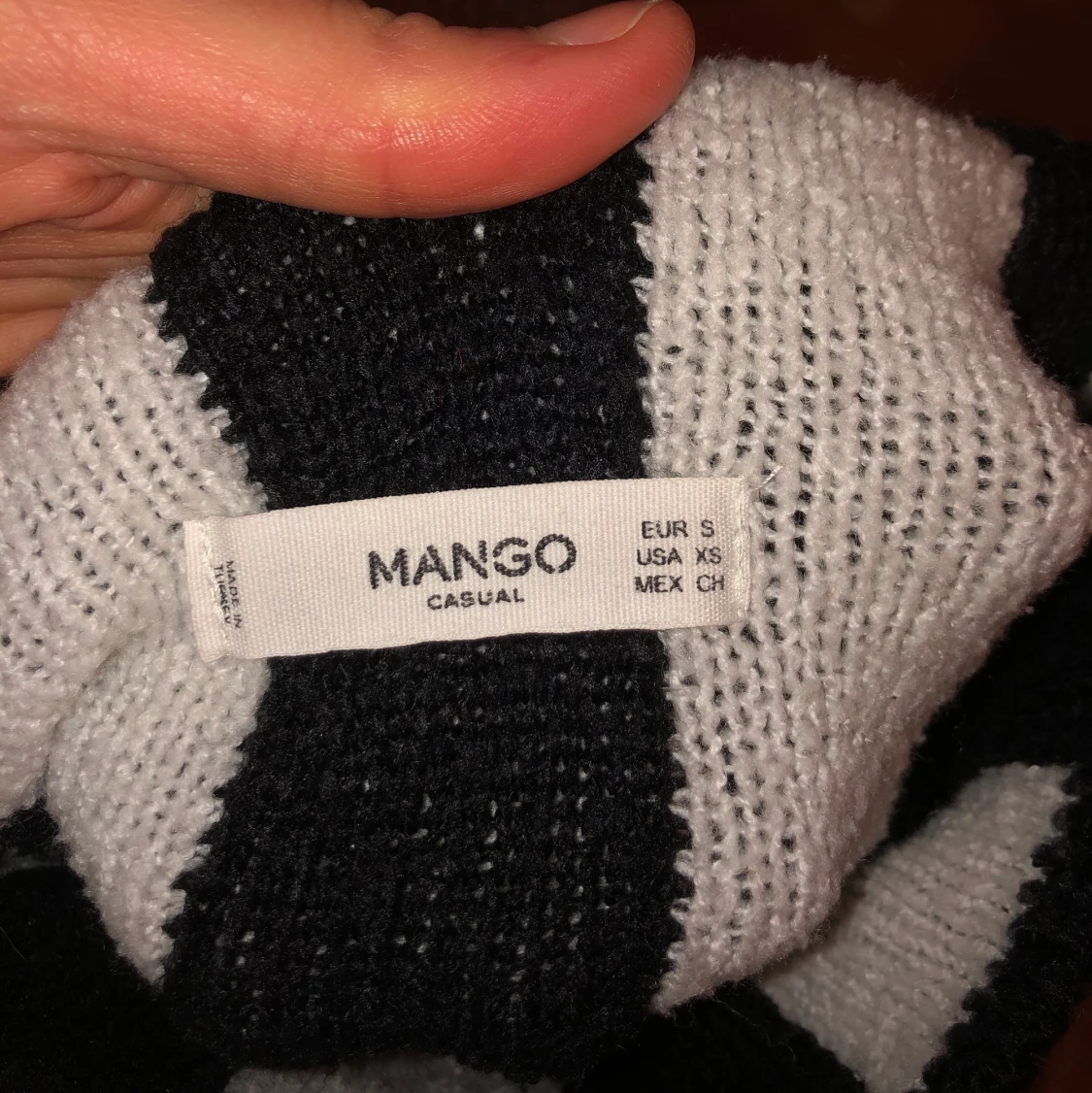 Tjocktröja från mango storlek S! - 91