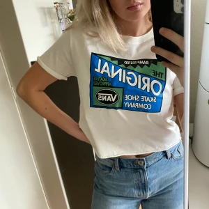 Vans T-shirt - Endast använd en gång ✨ Frakt tillkommer 💛