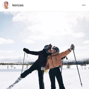  - Dunjacka från H&M Trend. Köpt för cirka 1000 kr i butik, knappt använd. 