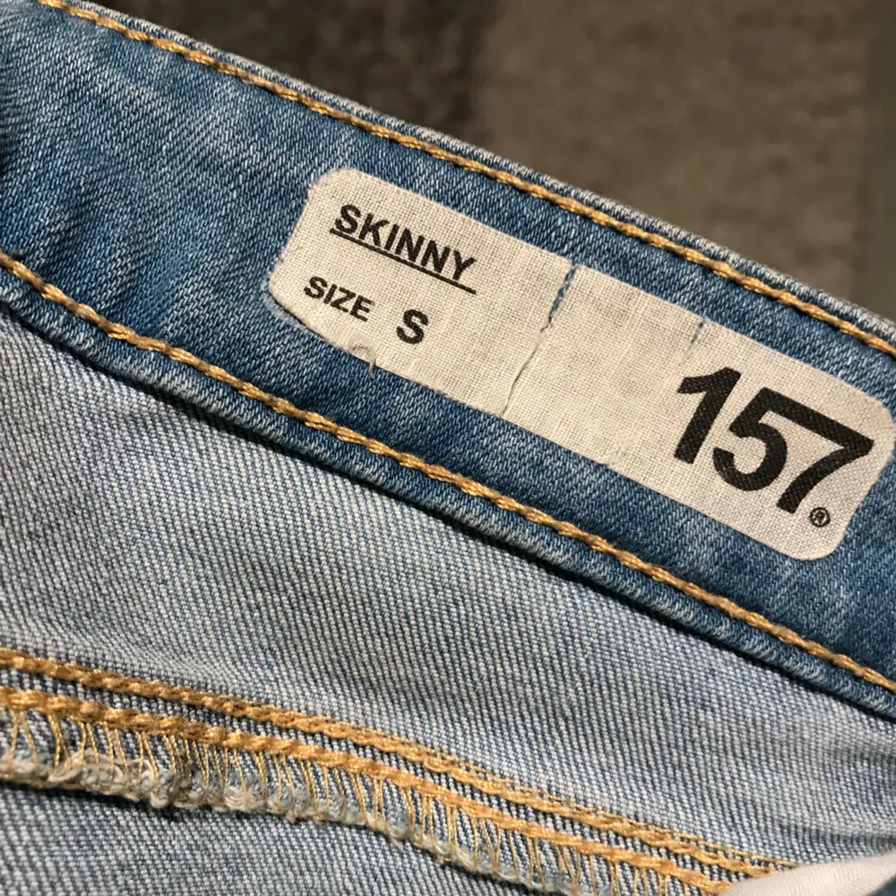 Jeans från Lager 157, storlek S, använda men ändå bra skick, frakt tillkommer.. Jeans & Byxor.