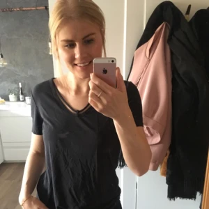  - Sports girl! Mycket härligt material ingenting att anmärka på. Som ny! 