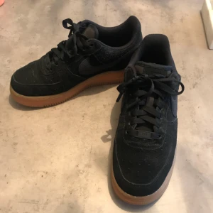  - Fint skick!  Lite slitage som med alla skor