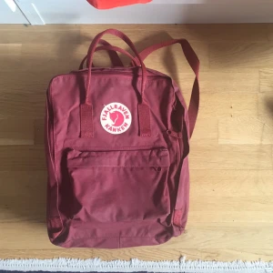  - Fjällräven ryggsäck. Köparen står för fraktkostnad.