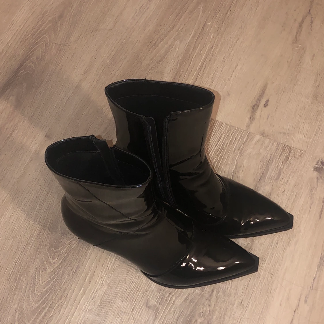Lack boots med klack  - 91