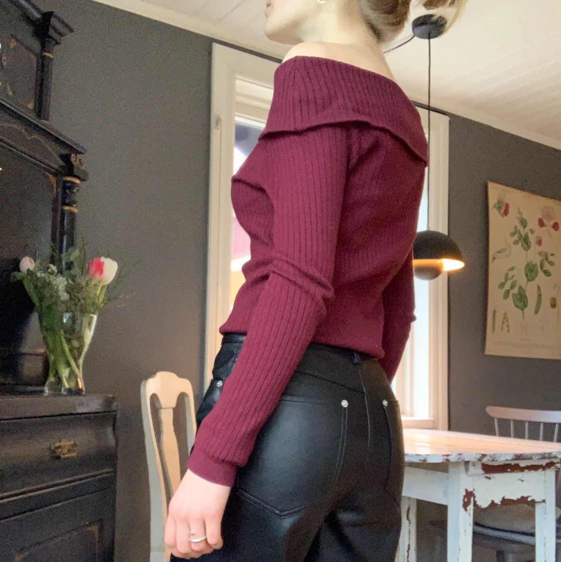 Vinröd tröja  - 90