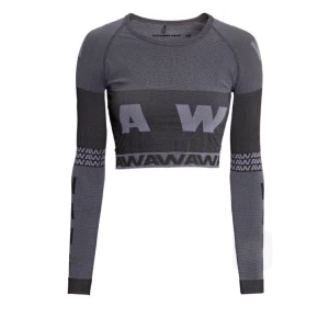 Tröja Alexander Wang - Tröja i träningsmaterial från Hm x Alexander Wang. Storlek S men stretchig så passar större oxh mindre.