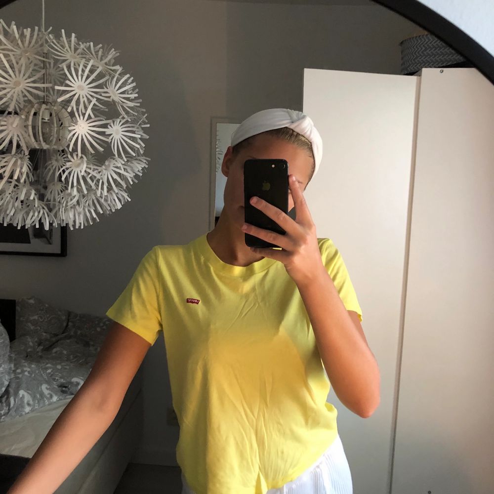 gul levis t shirt