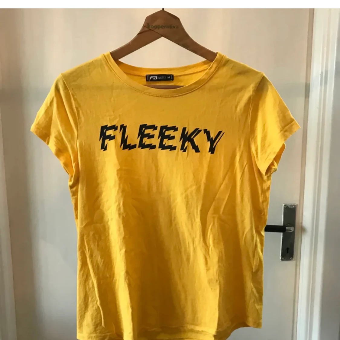 Tre tröjor från New Yorker - 90