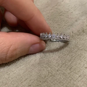 Ring 195 silver - Äkta silver 195 ring storlek 17 men kan förstora och minska storleken 