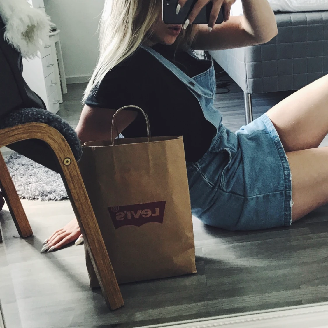 Jeanskjol med hängslen