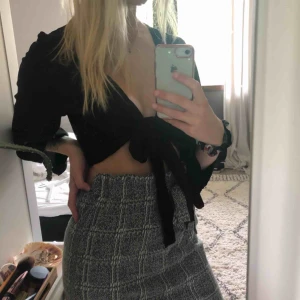  - Blus köpt secondhand. Nyskick