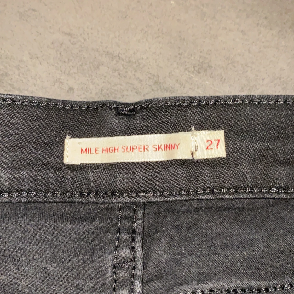 Levis jeans  - 90
