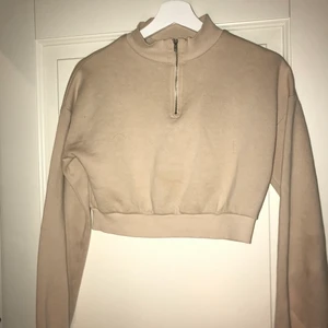 Croopad tröja, strl S - Kommer tyvärr inte till användning längre, knappt använd 