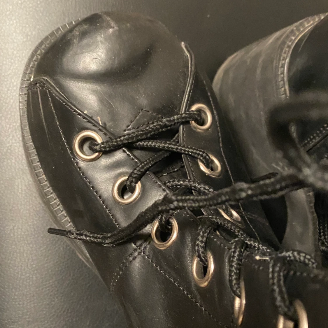 Svarta platform Demonia skor⛓🌱 BUD AVSLUTAS SNART - 90